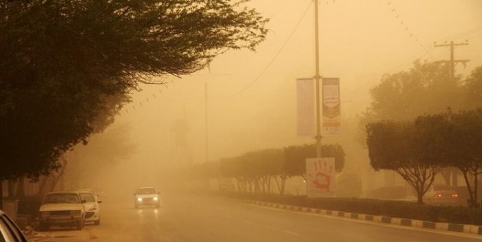 احتمال برخاستن گردوغبار در آسمان خوزستان