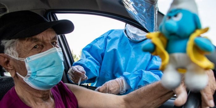 اجرای برنامه بزرگ واکسیناسیون خودرویی در اهواز