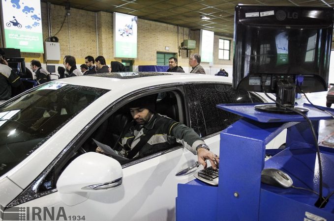 خودروهای فاقد معاینه فنی در اهواز جریمه می‌شوند