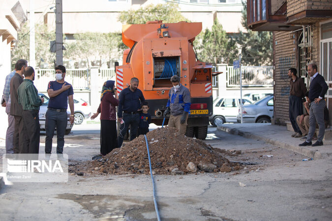 لایروبی و صفحه کشی ۴۴ کیلومتر از خطوط فاضلاب اهواز انجام شد