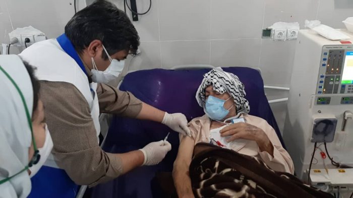 واکسیناسیون بیماران دیالیزی در خوزستان آغاز شد