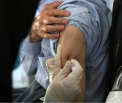 پوشش دُز اول واکسن کرونا در خوزستان سه درصد از متوسط کشور پایین‌تر است