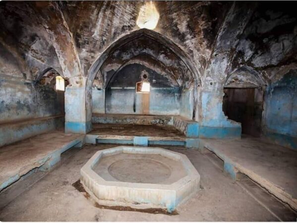 حمام تاریخی ” نفت‌سفید” هفتکل مرمت اضطراری می‌شود