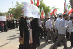 راهپیمایی دانشجویان دانشگاه شهید چمران و علوم پزشکی اهواز در محکومیت حوادث اخیر
