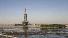 حفر چاه‌های جدید میدان نفتی سهراب در هورالعظیم، “فعلا” مجوز ندارد