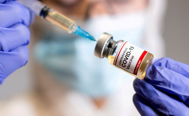 اگر نگران عوارض تزریق واکسن کرونا برای سالمندان خانواده هستید، این خبر را بخوانید