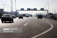 نصب ۵ پل عابر پیاده در محورهای پرتردد خوزستان تا پایان مرداد