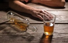 ادامه مراجعات مسمومیت‌های الکلی در اهواز