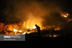 ادامه آتش‌سوزی گسترده در سایت پسماند “صفیره” اهواز