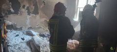 نجات ۳۰ نفر از ساکنان یک مجتمع مسکونی از میان آتش