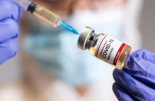 واکسیناسیون تاکنون ۶۱ هزار نفر در خوزستان / محموله بعدی واکسن در راه است