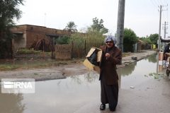مردم شهرکوت‌عبدالله همچنان در محاصره فاضلاب و آب‌ باران