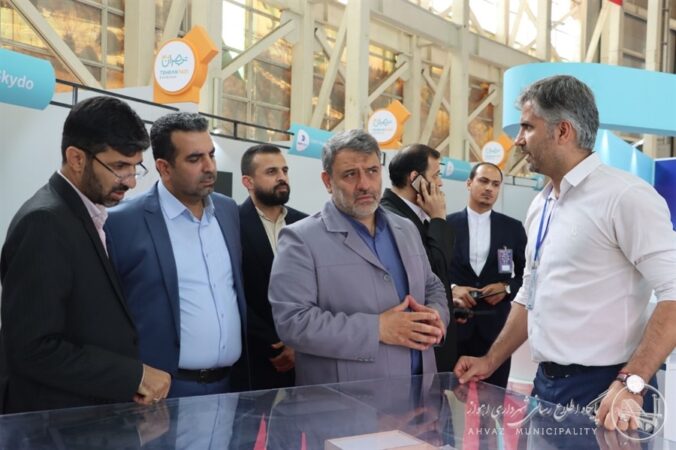 استقبال از غرفه ‌شهرداری اهواز در نمایشگاه توانمندی مدیریت شهری تهران، نوید آینده ای روشن