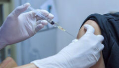 نگرانی از تاخیر خوزستانی‌ها برای دریافت دوز دوم واکسن