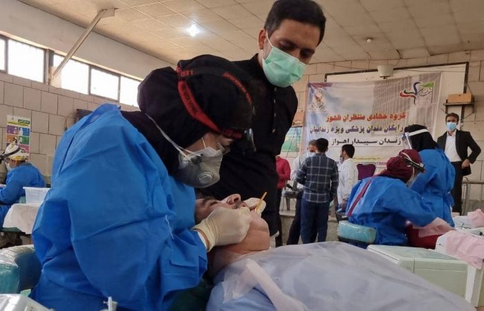حضور ۴۳ دندانپزشک عضو گروه جهادی منتظران ظهور در زندانهای خوزستان